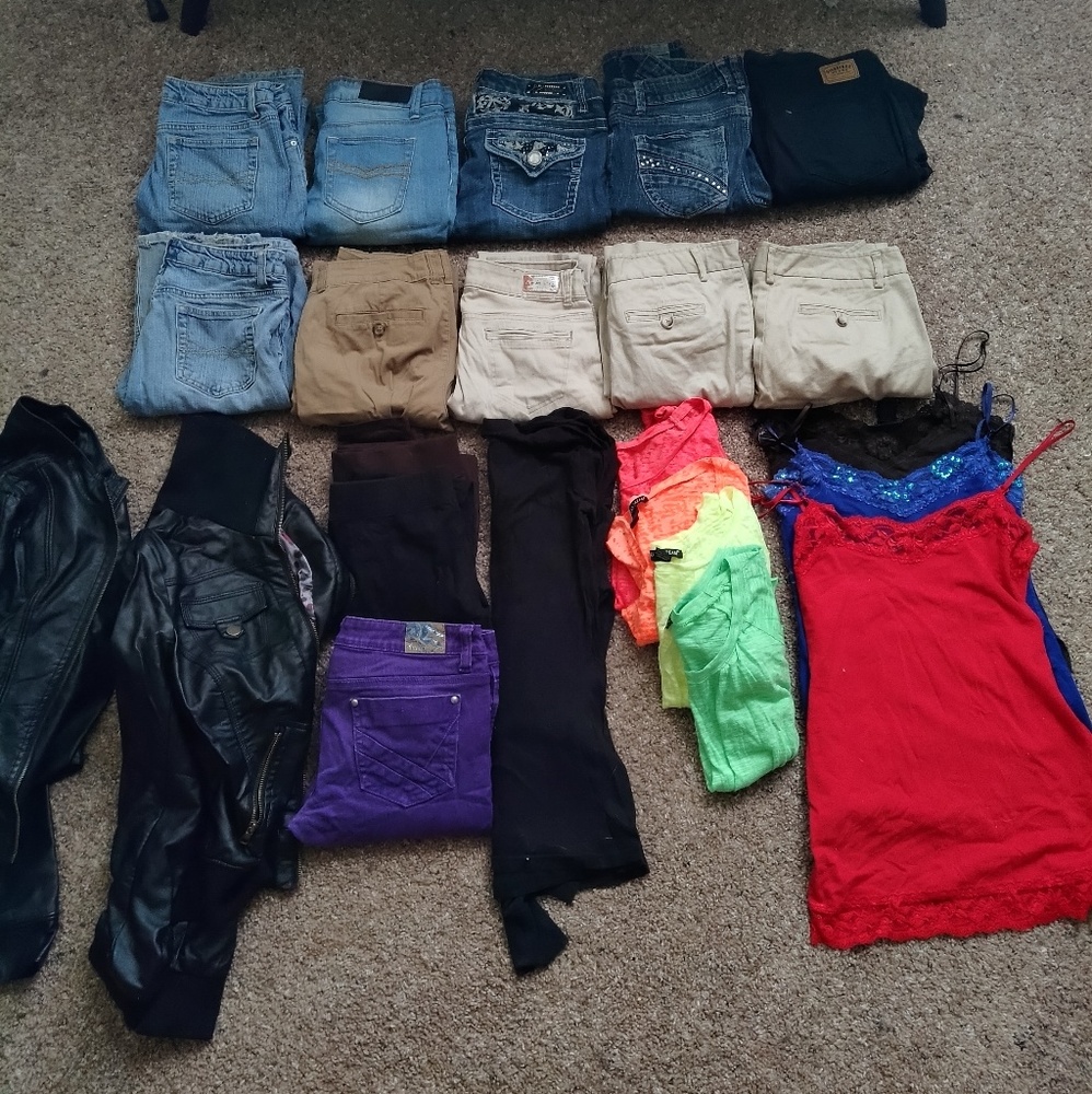 Girl's Clothes Lot